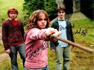 en plus il a signer dessus